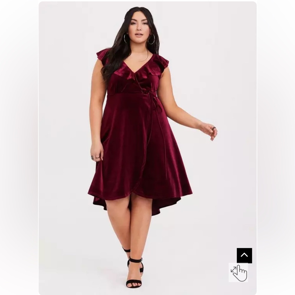Torrid Midi Elegant Burgundy velvet Wrap Dress NWT size 0